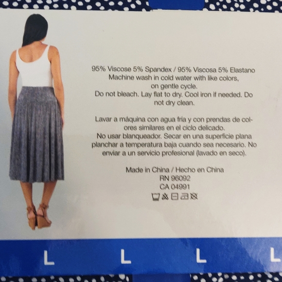 NIP Hilary Radley blue skirt. - Picture 6 of 9